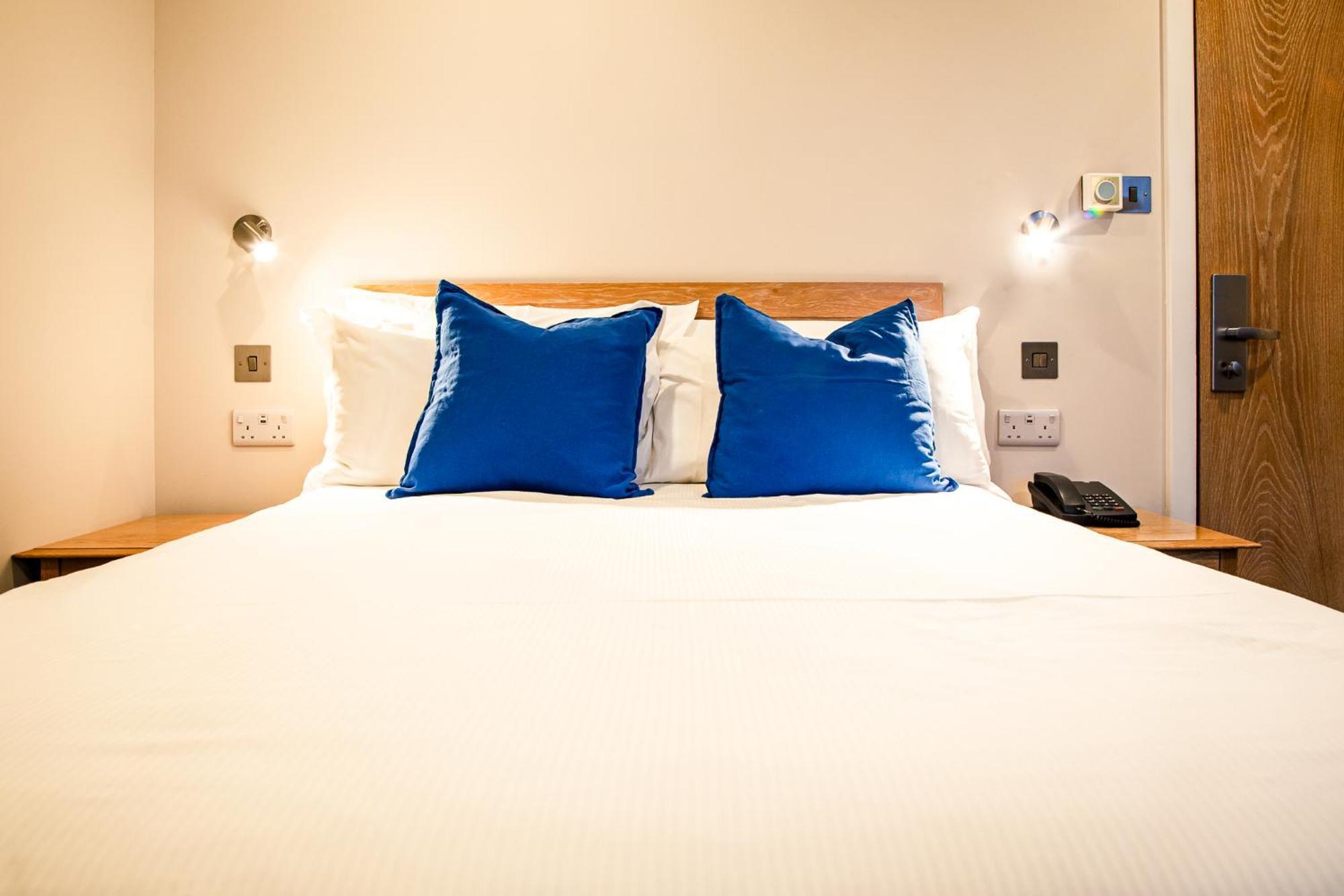 County Hotel Chelmsford Eksteriør billede