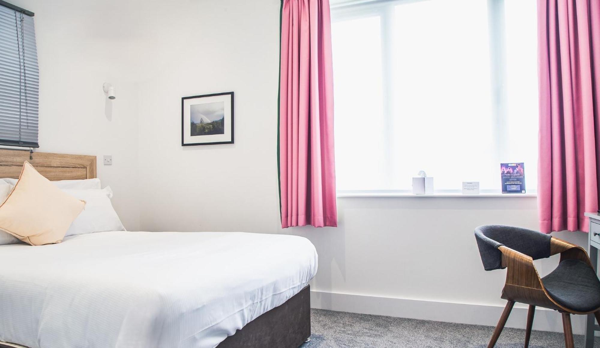 County Hotel Chelmsford Eksteriør billede