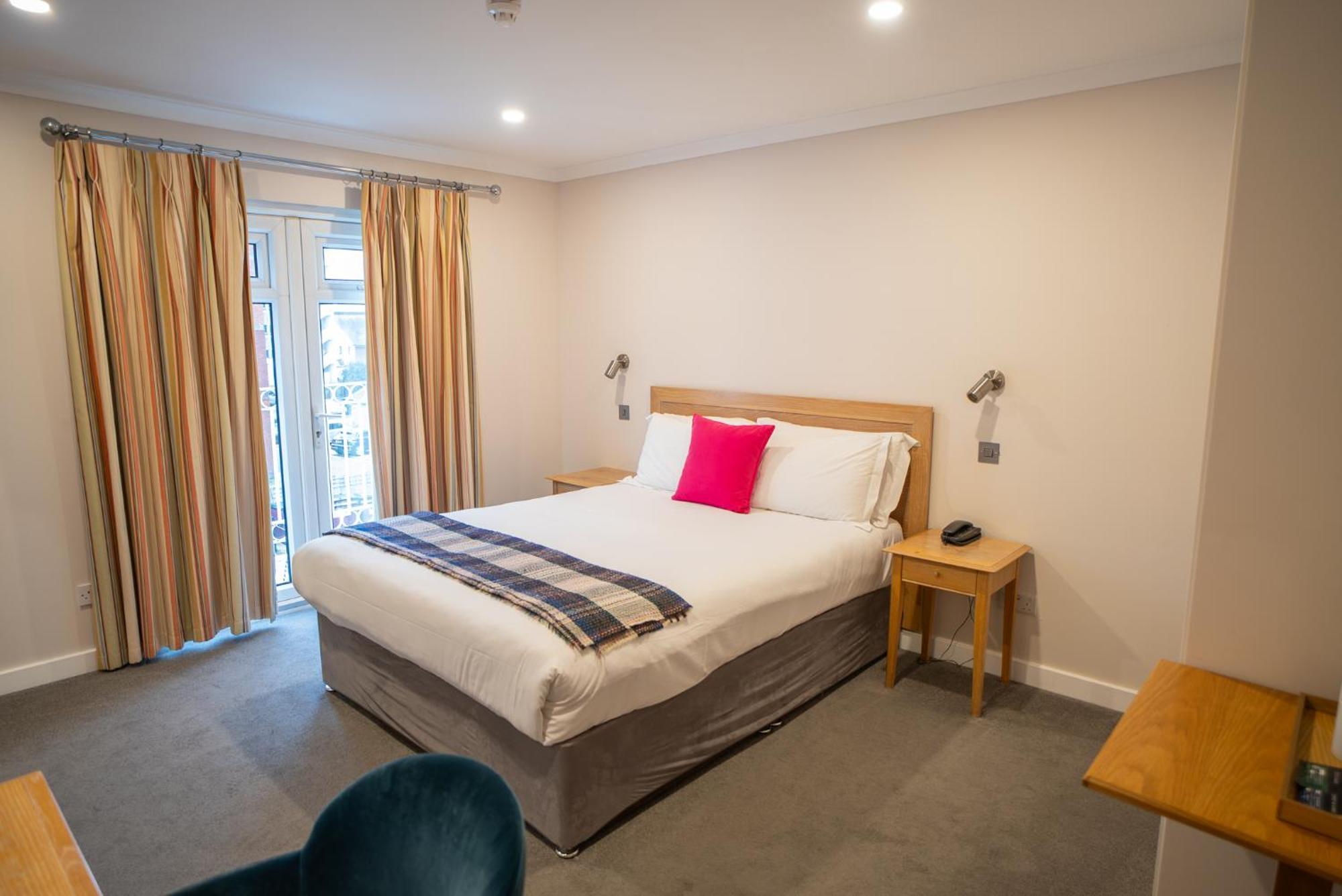 County Hotel Chelmsford Eksteriør billede