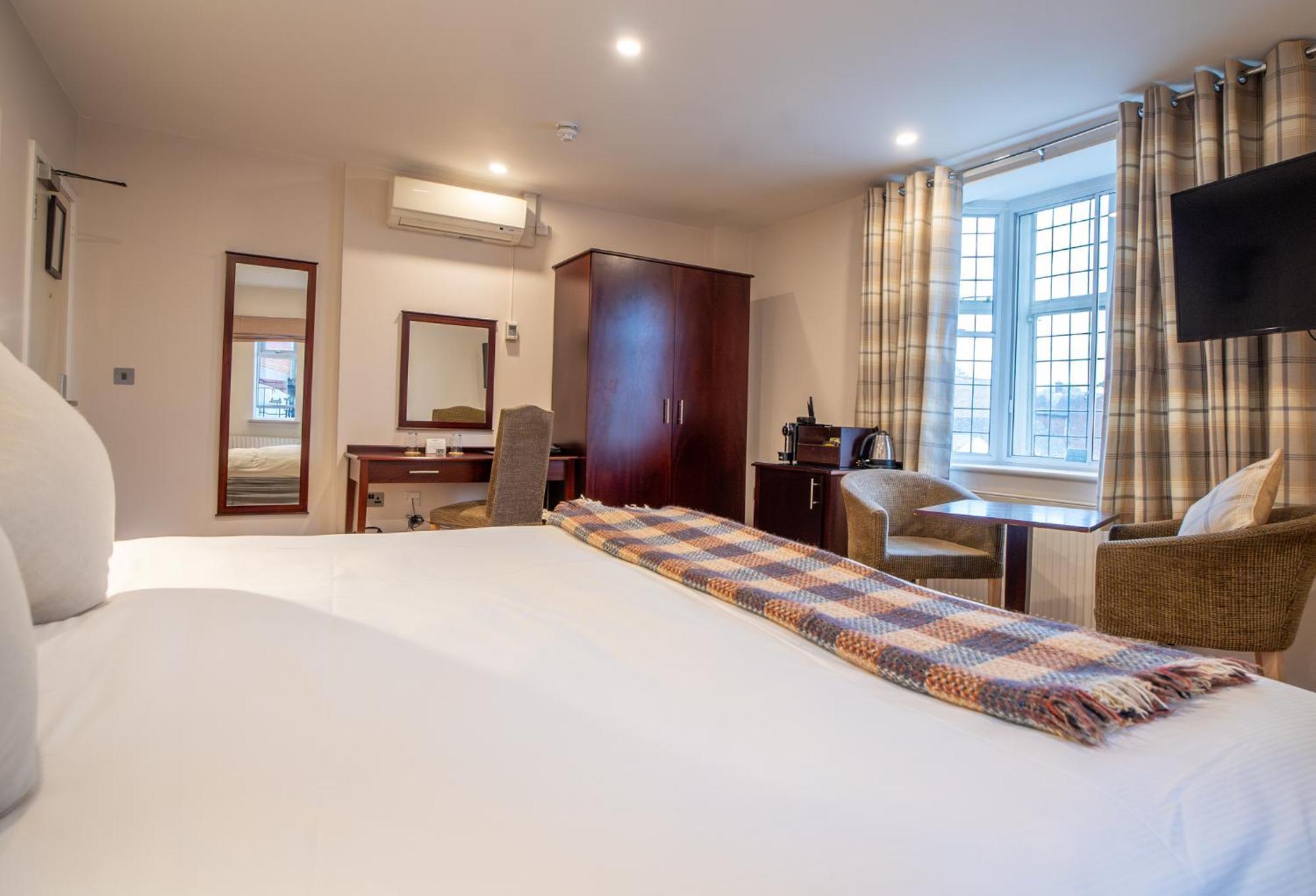 County Hotel Chelmsford Eksteriør billede